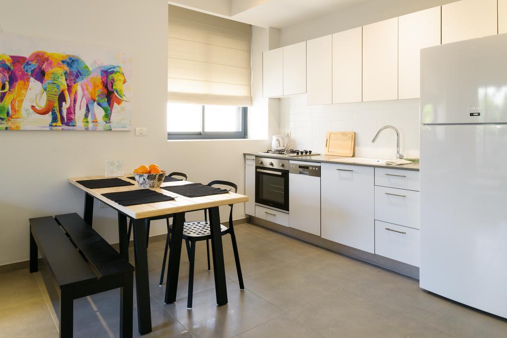 Sunny Luxury Apartments Tel Aviv Eksteriør bilde